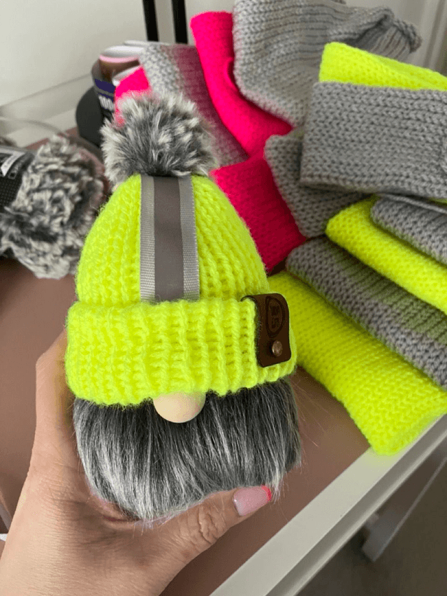 Hi-vis gnome (small - 17cm) 