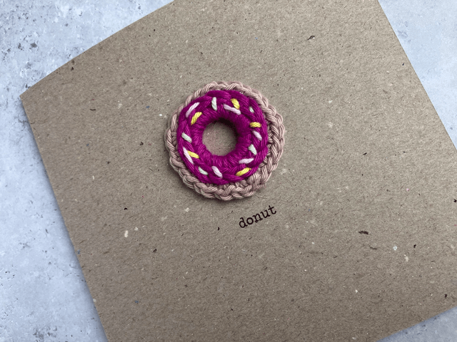 Card - donut magenta