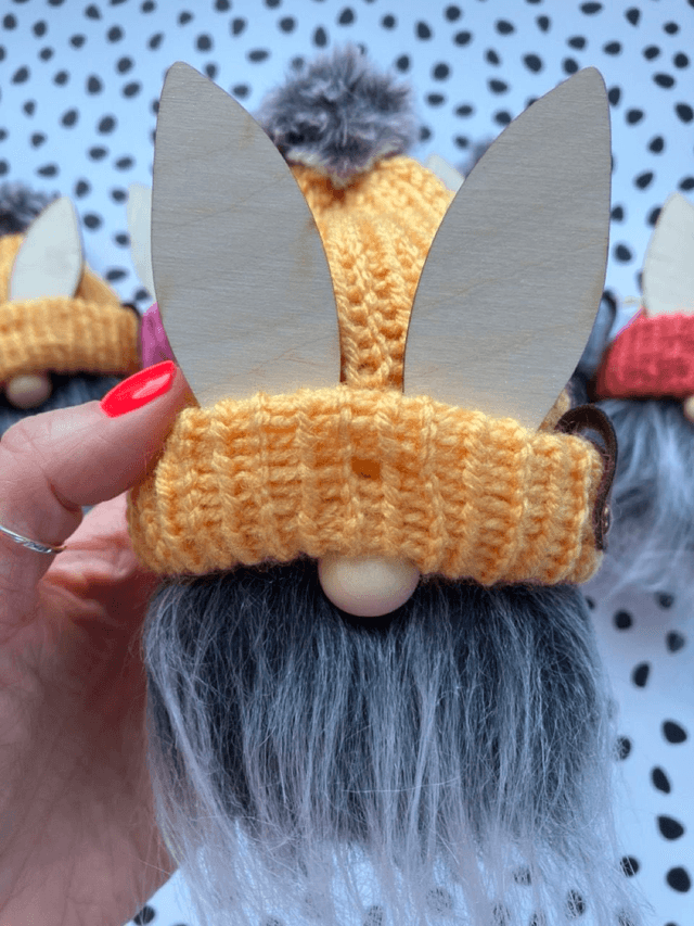 Bunny ear gnome (small - 17cm)