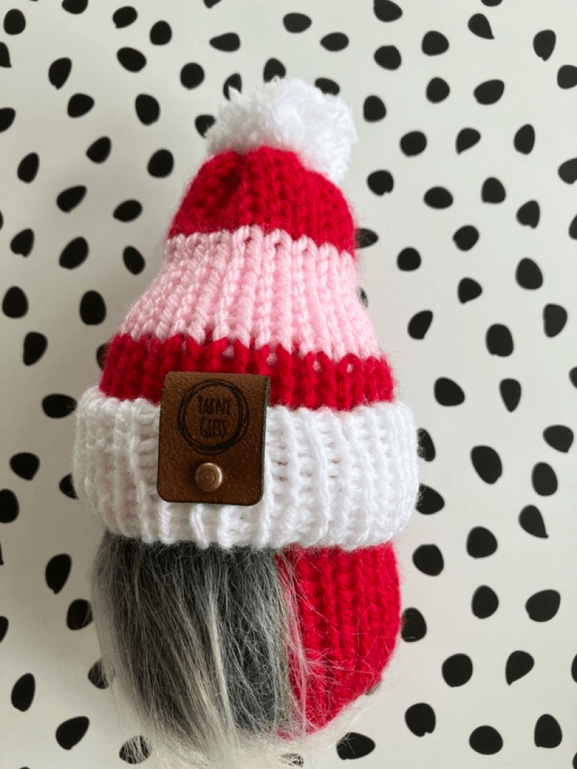Mini pink and red collection gnome